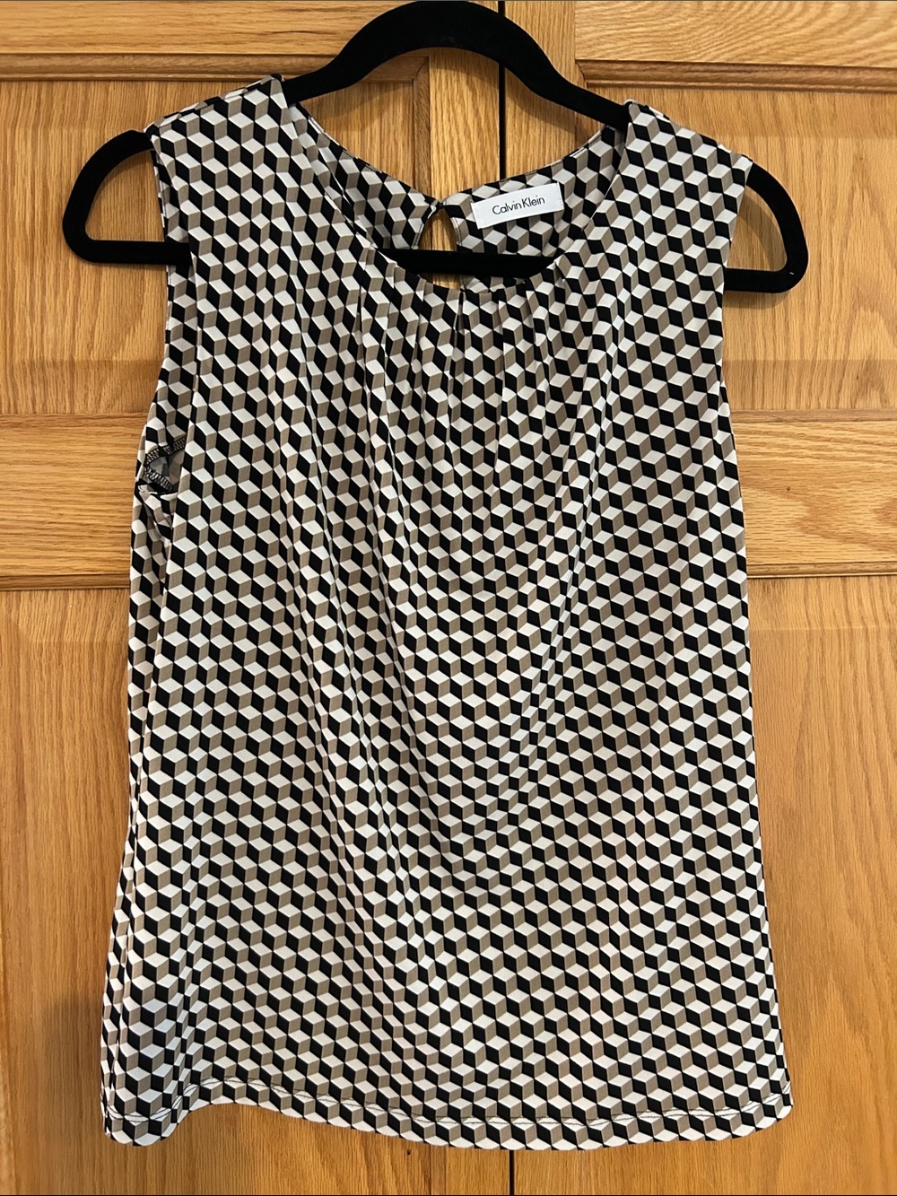 Calvin Klein Black and White Geometric Sleeveless Blouse